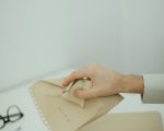 Uppsats, Skrivtips, Akademiskt skrivande, Uppgift, Uppsatsstruktur, Skriva en uppsats, Uppsatsformat, Uppsatsmall, Uppsatsförslag, Skrivhjälp, Uppsatsrådgivning, Uppsatsråd, Uppsatsverktyg, Uppsatsguider, Uppsatsstöd, Uppsatsproces, Uppgiftstekniker, Uppsatsmetodik, Uppsatsresurser, Uppsatsinspiration.